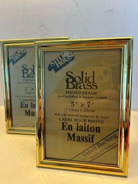 Vintage Solid Brass 5x7 Photo Frame - Gold Made in Tiawan NWT